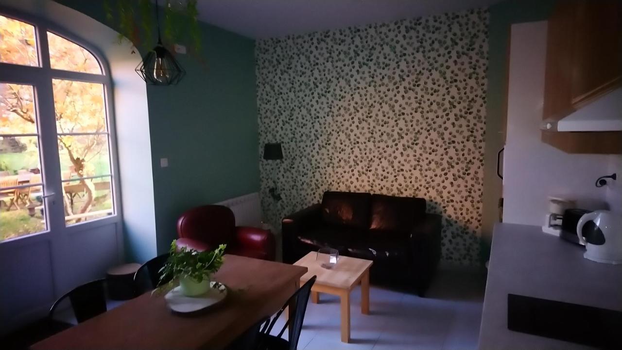 Le Jardin Des Ecureuils Ξενοδοχείο Demuin Εξωτερικό φωτογραφία